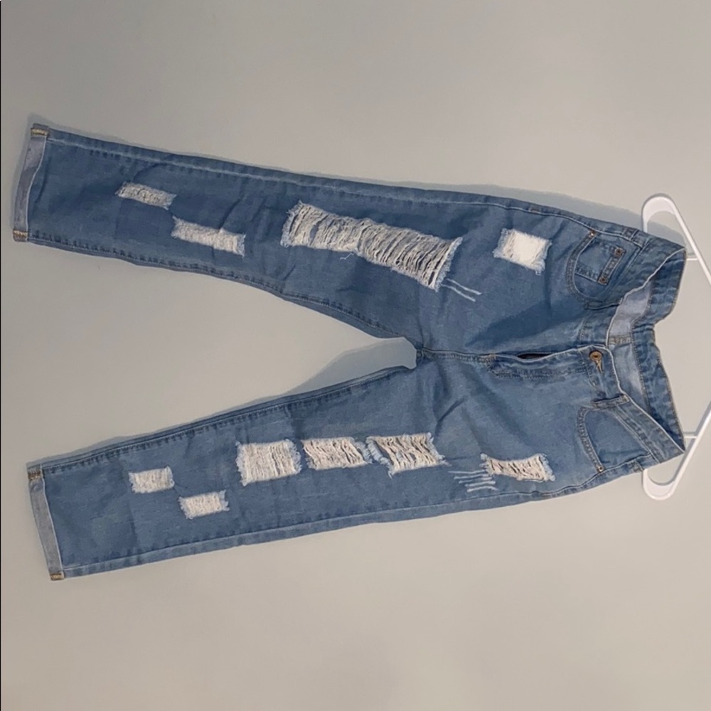 High rise boyfriend fit jeans